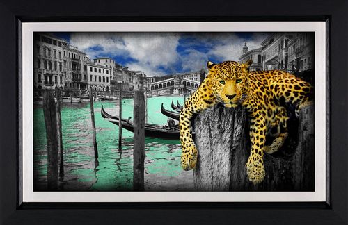 Hanging in Venice by Lars Tunebo