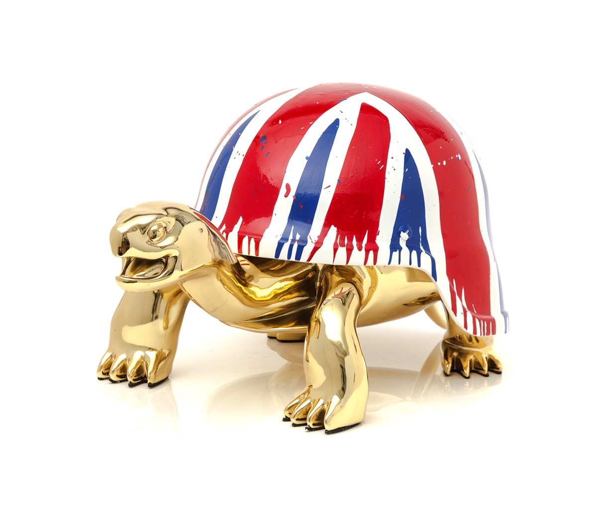 Union Jack by Diederik Van Apple Sculpture (SAVE50 cannot be used on this artwork)